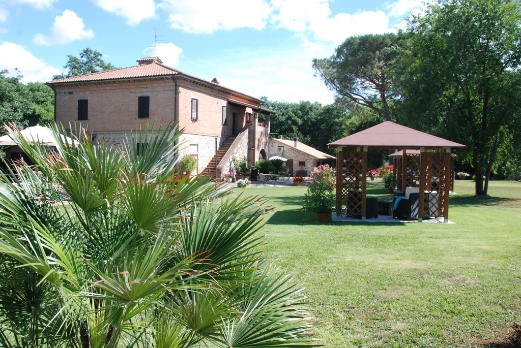 Agriturismo Antica Riserva กัสติลโยเน เดล ลาโก ภายนอก รูปภาพ