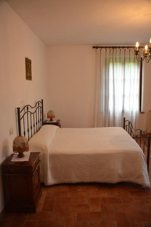 Agriturismo Antica Riserva กัสติลโยเน เดล ลาโก ห้อง รูปภาพ